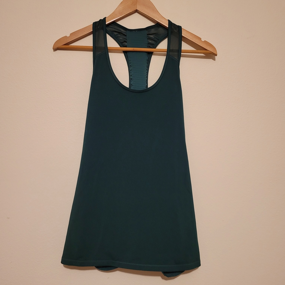 Athleta Bakasana Mesh Racerback Tank Top Size M